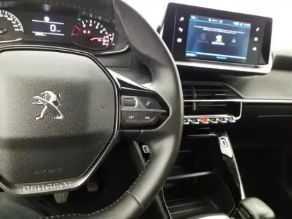 Photo 19 Peugeot 208  100 S&S BVM6 Style