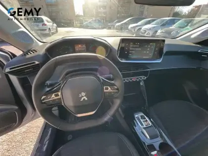 Photo 7 Peugeot 208  Electrique 50 kWh 136ch