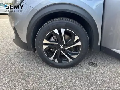 Photo 10 Peugeot 2008  Electrique 136 ch