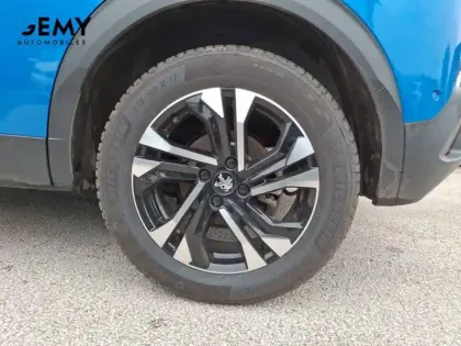 Photo 26 Peugeot 2008 Gén. II Ph1 NG GT 5