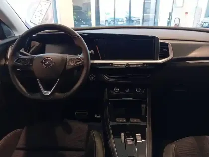 Photo 1 Opel Grandland  Hybrid 225 ch BVA8