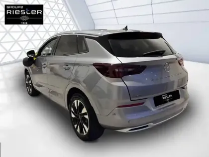 Photo 6 Opel Grandland  Hybrid 225 ch BVA8
