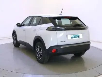 Photo 6 Peugeot 2008  PureTech 100 S&S BVM6