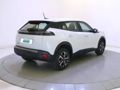 Photo 4 Peugeot 2008  PureTech 100 S&S BVM6