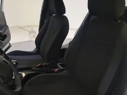 Photo 10 Peugeot 2008  PureTech 100 S&S BVM6