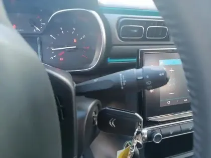 Photo 17 Citroën C3  BlueHDi 100 BVM6 You