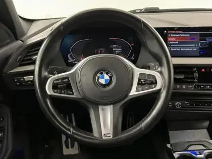 Photo 8 BMW Serie 1 Série 1 118dA 150ch M Sport