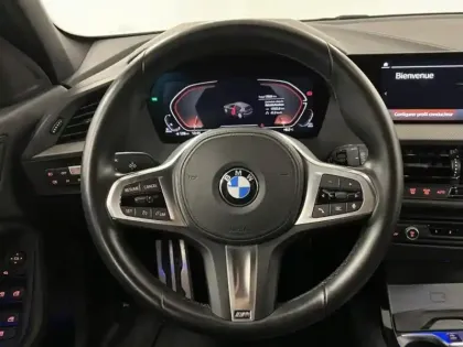 Photo 8 BMW Serie 1 Série 1 118dA 150ch M Sport