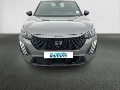 Photo 21 Peugeot 2008  Hybrid 136 e-DCS6