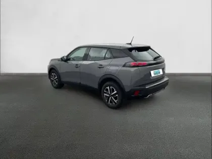 Photo 26 Peugeot 2008  Hybrid 136 e-DCS6