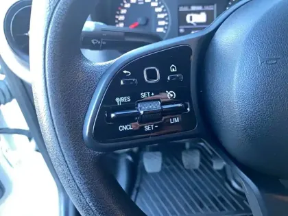 Photo 81 Mercedes Sprinter  FGN 215 CDI 39 3.0T FWD