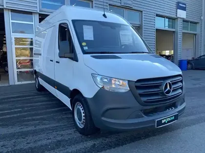 Photo 34 Mercedes Sprinter  FGN 215 CDI 39 3.0T FWD