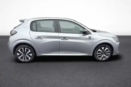 Photo 73 Peugeot 208  Hybrid 100 e-DCS6