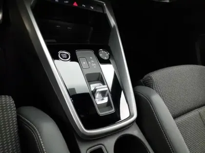 Photo 23 Audi A3  Sportback 40 TFSIe 204 S tronic 6 S Line