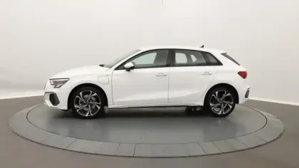 Photo 4 Audi A3  Sportback 40 TFSIe 204 S tronic 6 S Line