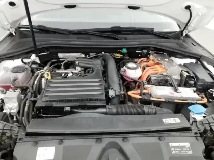 Photo 6 Audi A3  Sportback 40 TFSIe 204 S tronic 6 S Line