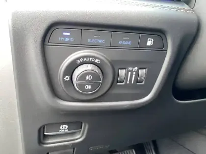 Photo 60 Jeep Grand Cherokee  4xe 2.0 Turbo T4 380 ch PHEV 4x4 BVA8