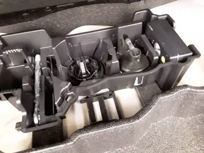 Photo 56 Peugeot 2008  PureTech 100 S&S BVM6