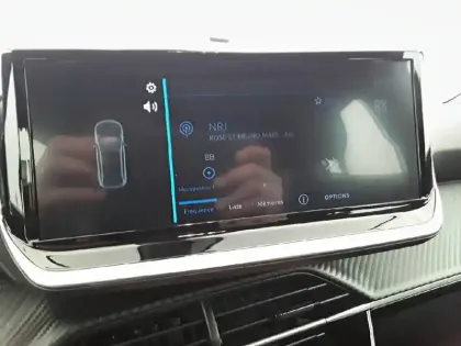 Photo 55 Peugeot 2008  PureTech 100 S&S BVM6