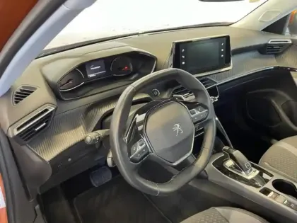 Photo 10 Peugeot 2008  e- 136ch Active