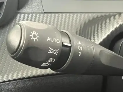 Photo 26 Peugeot 2008  e- 136ch Active