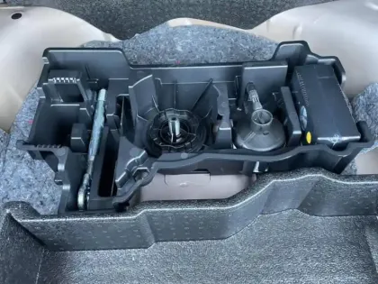 Photo 6 Peugeot 2008  e- 136ch Active