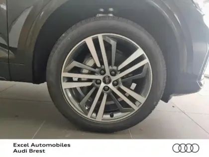 Photo 8 Audi Q5  50 TFSI e 299ch S line quattro S tronic 7