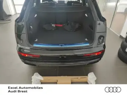 Photo 13 Audi Q5  50 TFSI e 299ch S line quattro S tronic 7