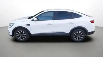 Photo 14 Renault Arkana  E-Tech hybride 145 - 22