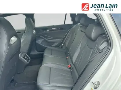 Photo 34 Volkswagen Passat  1.5 eHybrid 272 DSG6