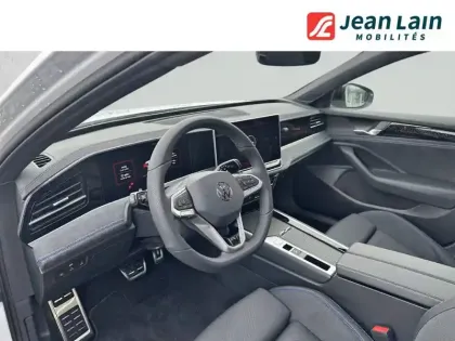 Photo 10 Volkswagen Passat  1.5 eHybrid 272 DSG6