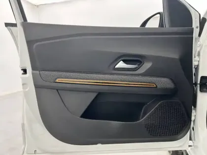 Photo 10 Dacia Sandero  TCe 90 - 22