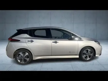 Photo 5 Nissan Leaf  150ch 40kWh N-Connecta