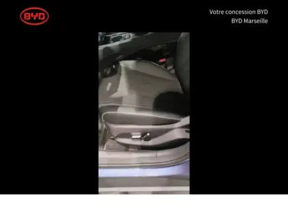 Photo 13 BYD Dolphin  204ch - 60,4 kWh Design