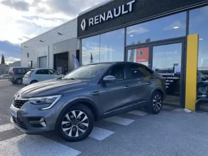 Photo Renault Arkana Business E-tech 145