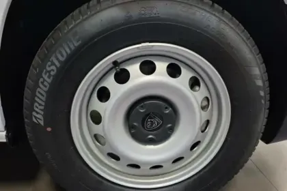 Photo 103 Peugeot Partner  FOURGON M 1000 KG BLUEHDI 130 S&S BVM6