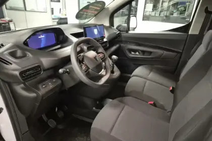 Photo 32 Peugeot Partner  FOURGON M 1000 KG BLUEHDI 130 S&S BVM6