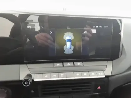 Photo 15 Opel Astra  1.5 Diesel 130 ch BVA8