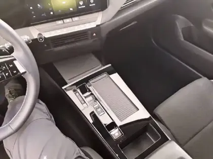 Photo 16 Opel Astra  1.5 Diesel 130 ch BVA8