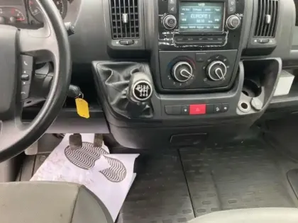 Photo 10 Citroën Jumper  PlatCb 35 L3 2.0 BlueHDi 130 Confort