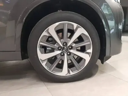 Photo 32 Mazda Cx-80  2.5L e-SKYACTIV PHEV 327 ch 4x4 BVA8