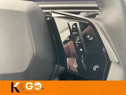 Photo 22 Peugeot 3008 HYBRID 136 E-DCS6