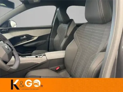 Photo 8 Peugeot 3008 HYBRID 136 E-DCS6