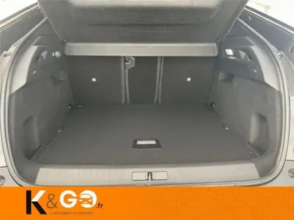 Photo 5 Peugeot 3008 HYBRID 136 E-DCS6