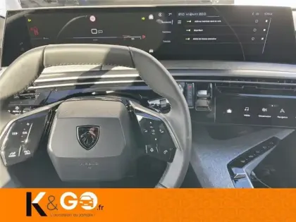 Photo 35 Peugeot 3008 HYBRID 136 E-DCS6