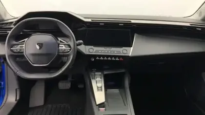 Photo 9 Peugeot 308  PHEV 180 e-EAT8 Active Pack