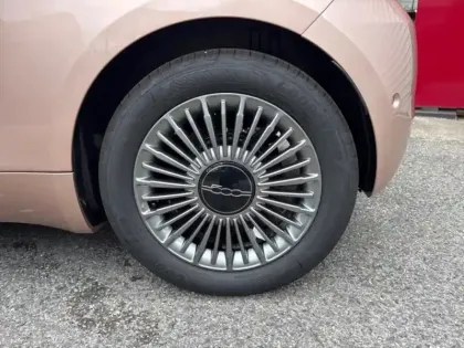 Photo 10 Fiat 500  e 118ch Pack Confort & Style