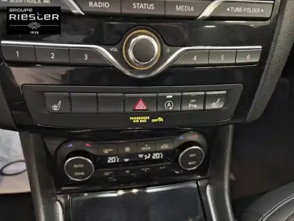 Photo 54 Infiniti Q30  1.5d 109