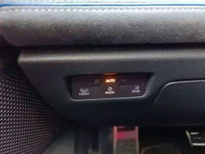 Photo 38 Volkswagen Passat  1.5 eHybrid 272 DSG6