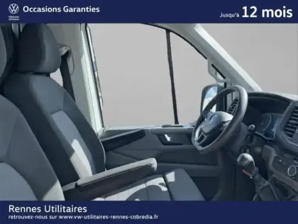 Photo 38 Volkswagen Crafter  Fg 35 L3H3 2.0 TDI 140ch Business Line Traction